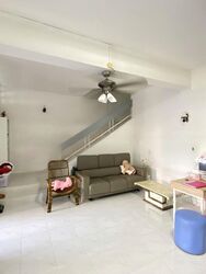 Mayflower Gardens (D20), Terrace #453314771